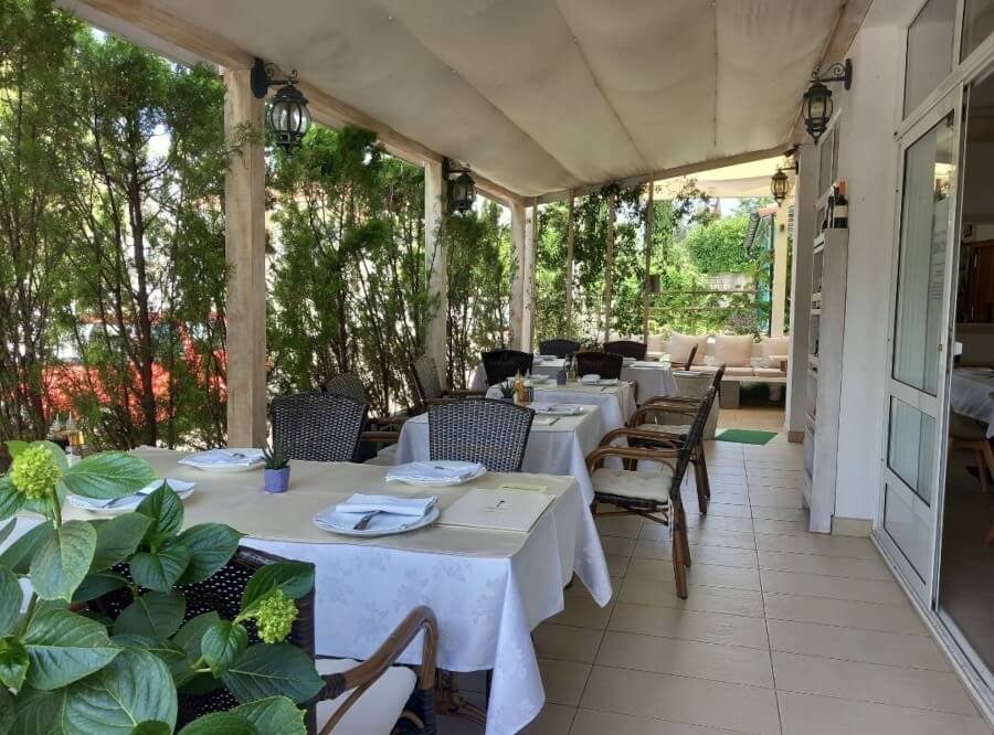 1000007266 restaurant